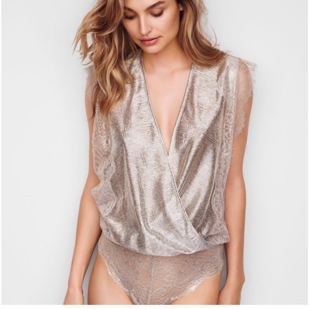 Victoria’s Secret | Dream Angels Chantilly Lace Wrap Bodysuit | Size L | NWT